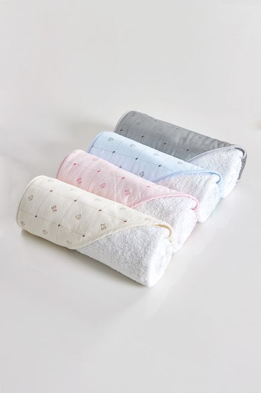 Toalha Bebé Estampada Laminada gallery image Toalha Bebé Estampada Laminada