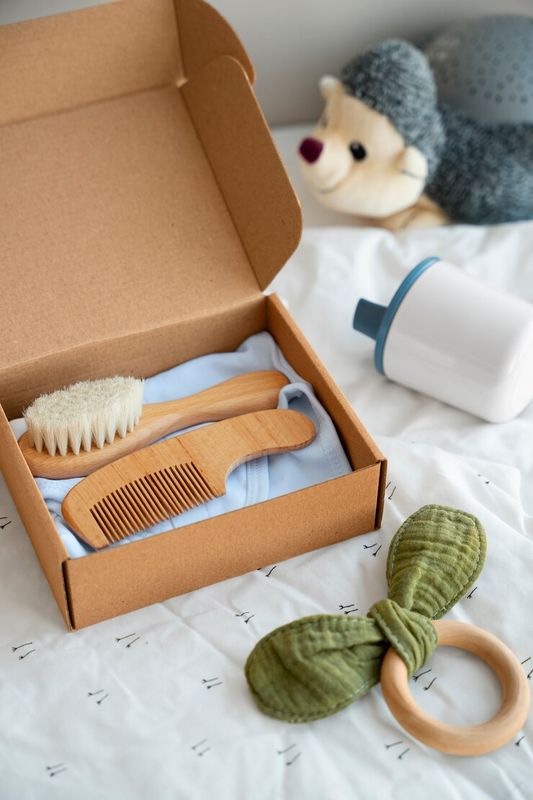 Kit Higiene para Bebé – 8 Peças com Estojo Impermeável