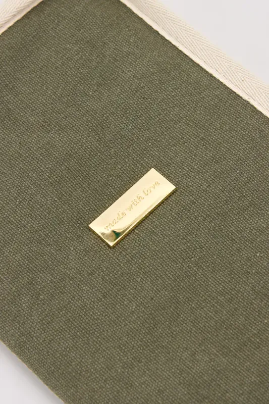 Porta-Documentos de Tecido "Made with Love" gallery image Porta-Documentos de Tecido "Made with Love"