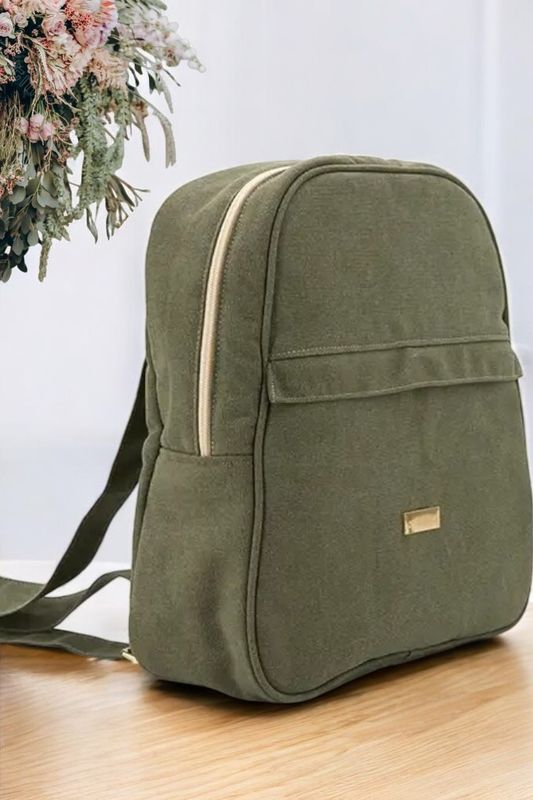 Mochila de Maternidade "Made with Love" gallery image Mochila de Maternidade "Made with Love"