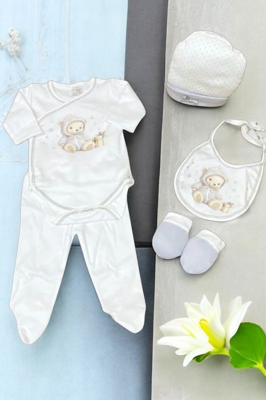 Conjunto bebé recém-nascido com carda 5 peças gallery image Conjunto bebé recém-nascido com carda 5 peças