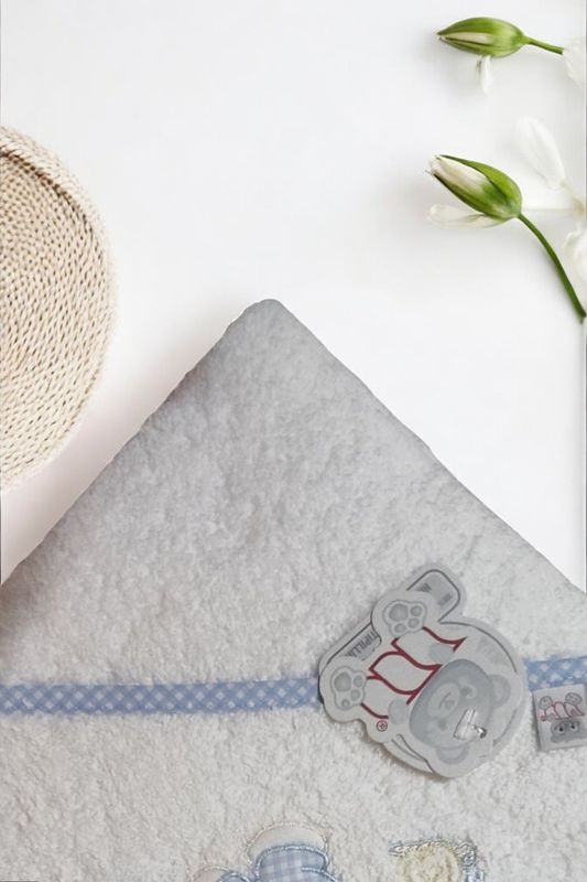 Toalha Bebé Bordada gallery image Toalha Bebé Bordada