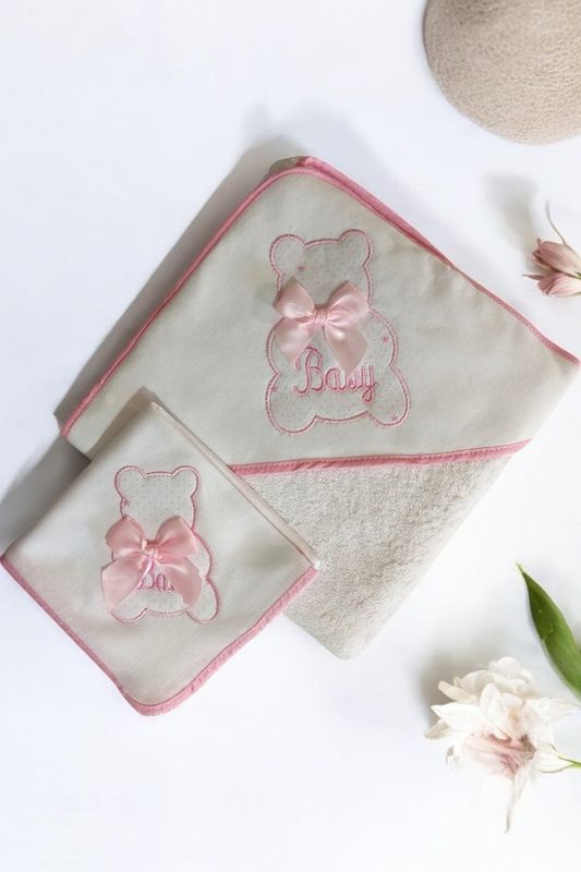 Conjunto Toalha e Fralda Bordada - Baby gallery image Conjunto Toalha e Fralda Bordada - Baby