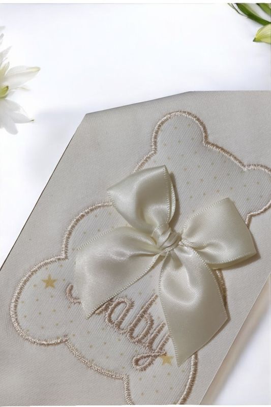 Fralda bordada com Ursinho gallery image Fralda bordada com Ursinho