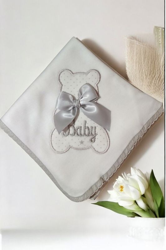 Fralda bordada com Ursinho gallery image Fralda bordada com Ursinho