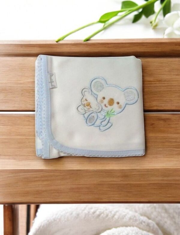 Fralda de algodão com frase bordada gallery image Fralda de algodão com frase bordada