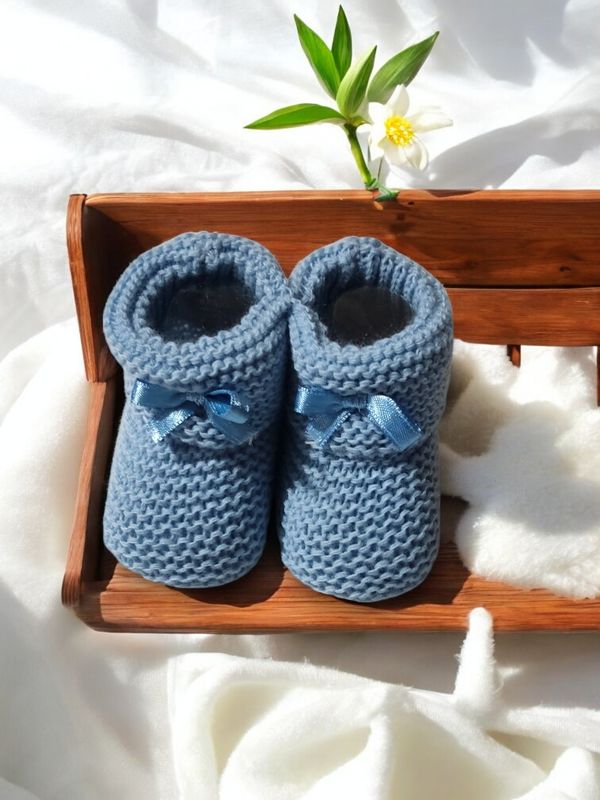 Carapins para bebé estilo botinha com laço featured image Carapins para bebé estilo botinha com laço