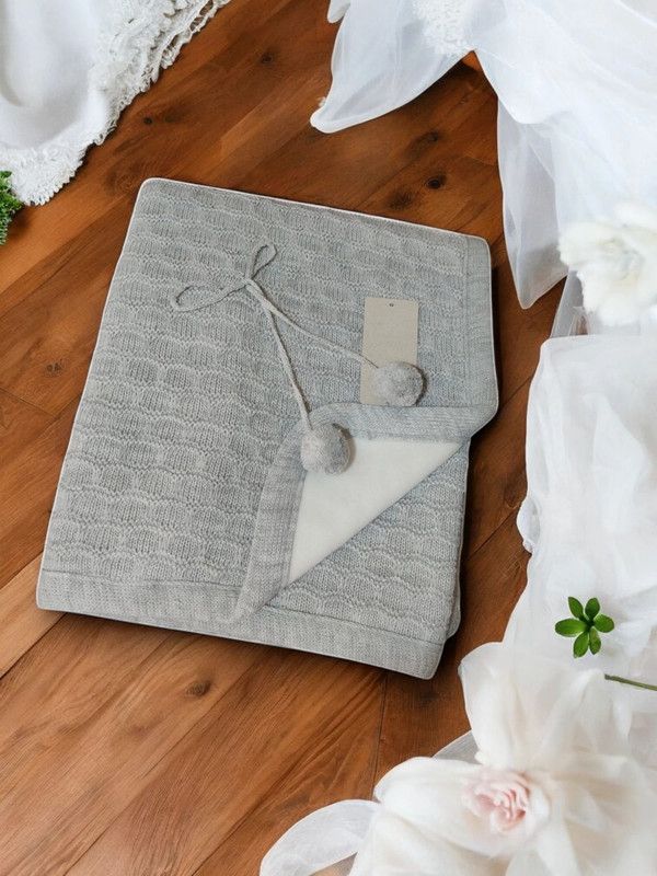 Manta de bebé forrada - Quente e aconchegante gallery image Manta de bebé forrada - Quente e aconchegante