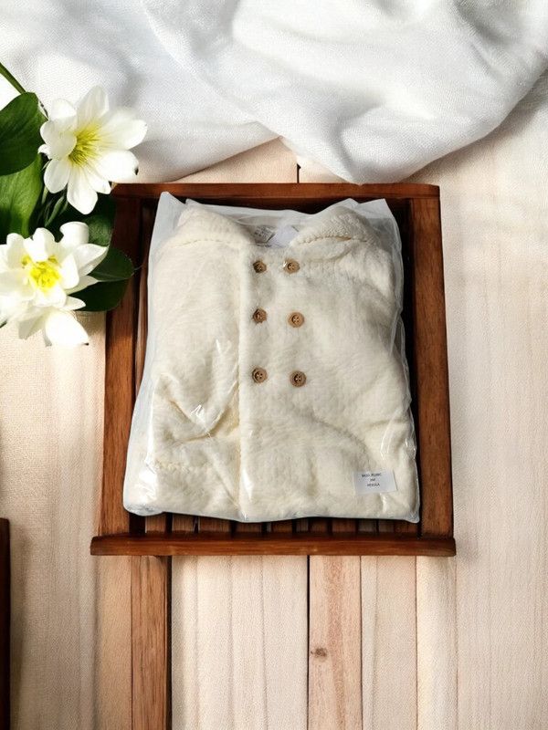 Casaco de bebé unissexo forrado – conforto e estilo gallery image Casaco de bebé unissexo forrado – conforto e estilo