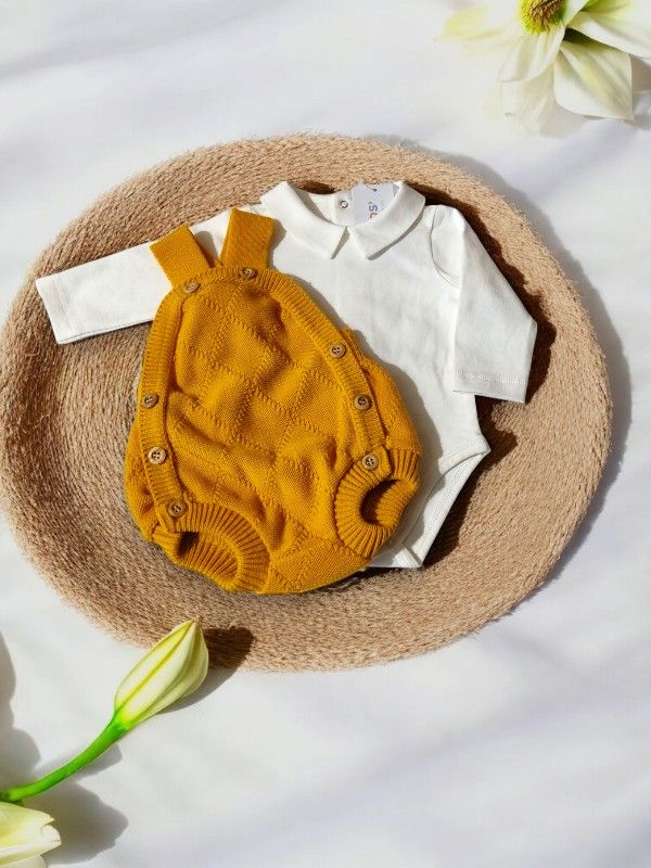 Conjunto 2 Peças para Bebé Menino – Fofo em Malha e Body gallery image Conjunto 2 Peças para Bebé Menino – Fofo em Malha e Body