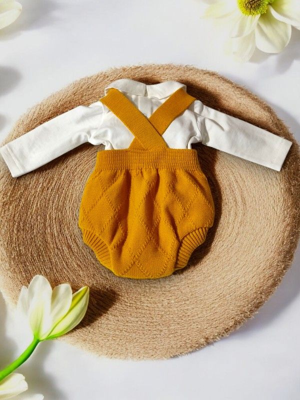 Conjunto 2 Peças para Bebé Menino – Fofo em Malha e Body gallery image Conjunto 2 Peças para Bebé Menino – Fofo em Malha e Body