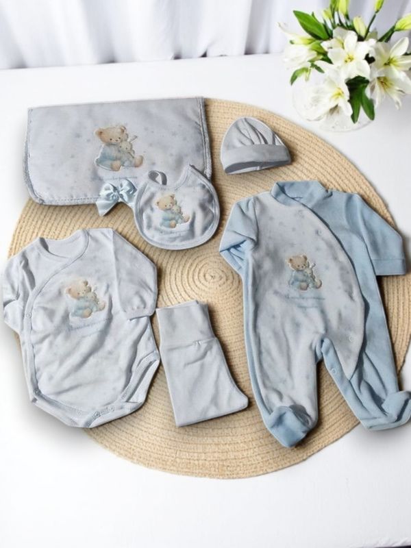 Conjunto Primeira Roupinha do Bebé – 6 Peças gallery image Conjunto Primeira Roupinha do Bebé – 6 Peças