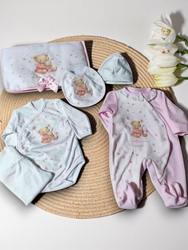 Conjunto Primeira Roupinha do Bebé – 6 Peças gallery image Conjunto Primeira Roupinha do Bebé – 6 Peças