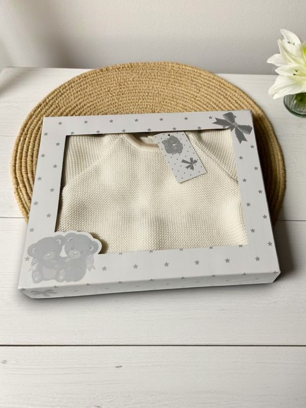 Conjunto de Bebé em Malha – 100% Algodão, TU | Primavera/Verão gallery image Conjunto de Bebé em Malha – 100% Algodão, TU | Primavera/Verão