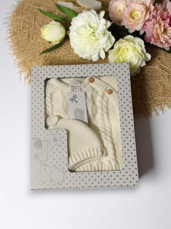 Conjunto de Bebé em Malha – 3 Peças | Tamanho único